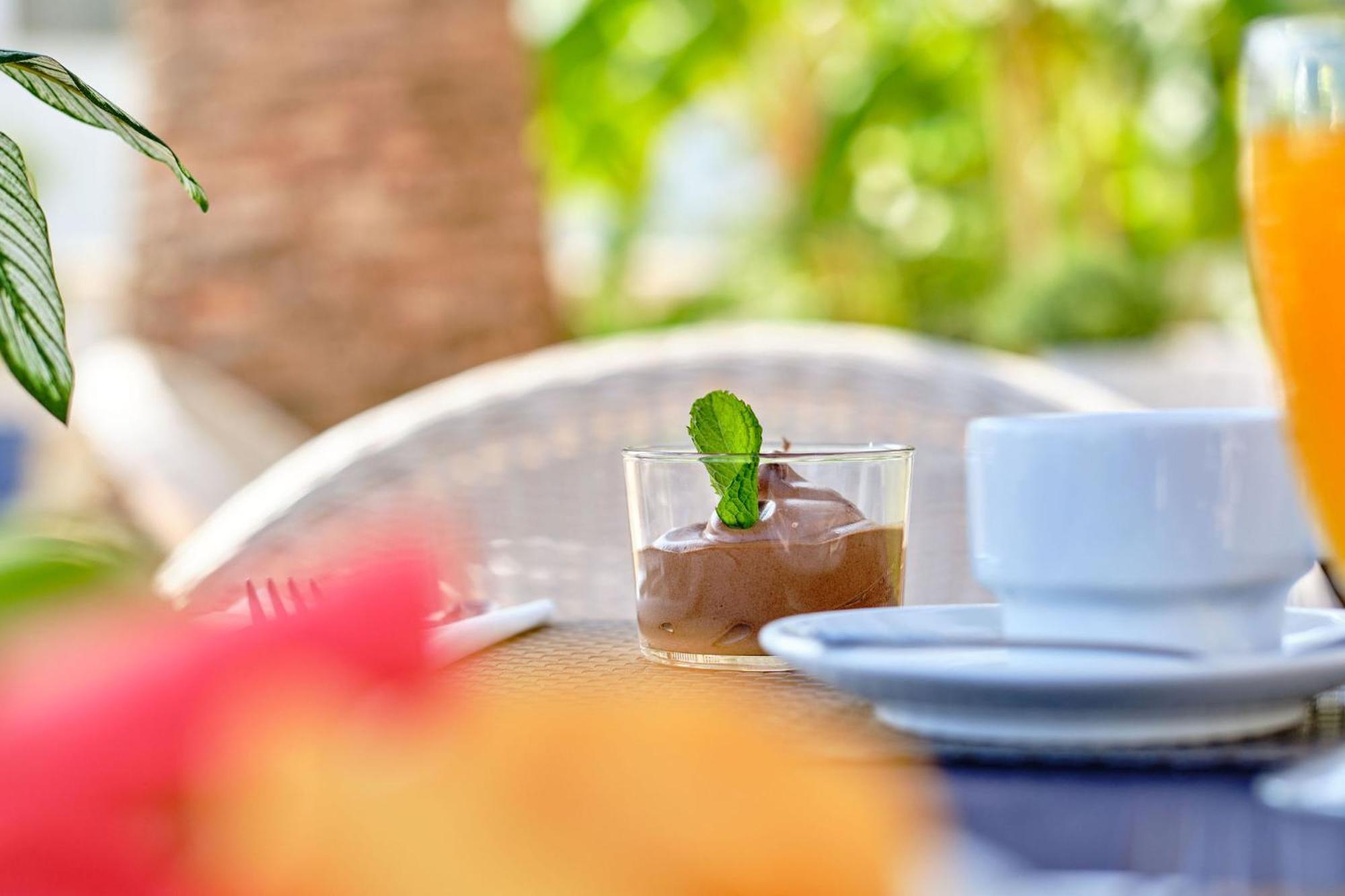 Hotel Boutique Bon Repos - Adults Only Santa Ponsa Exterior foto